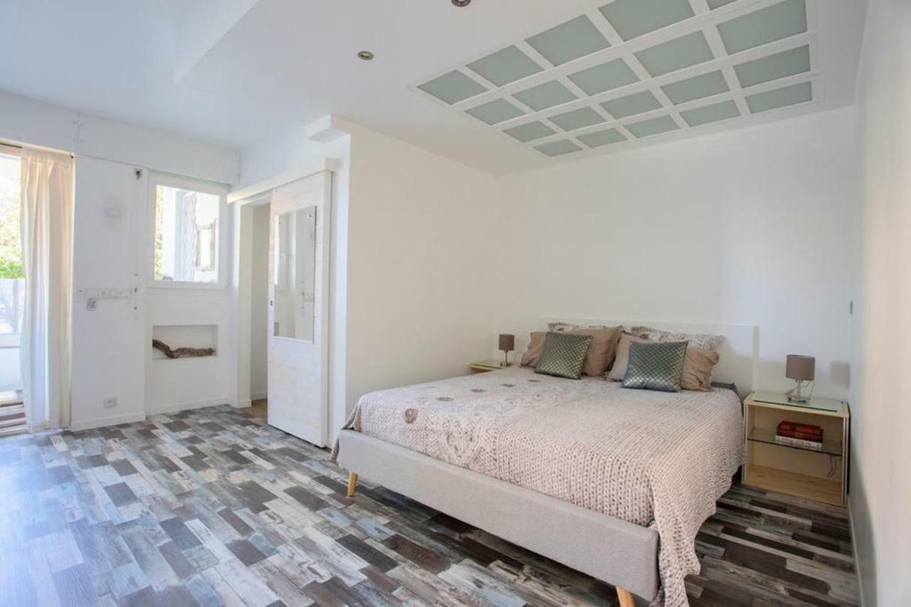 Grand Studio Neuf Face Port Et Plage, Parking Prive Golfe-Juan Exterior foto
